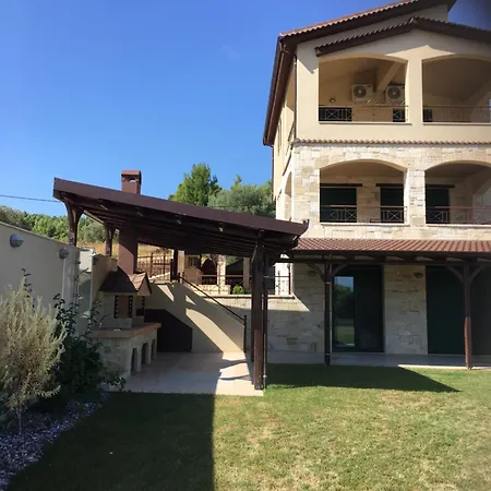 Stone-built In Halkidiki Apartment Paliouri