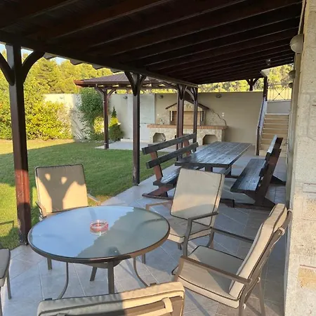 Daire Stone-built In Halkidiki Paliouri
