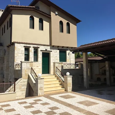 Stone-built In Halkidiki Daire