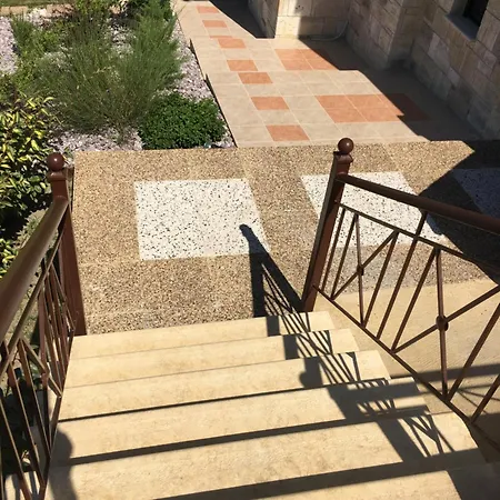 Stone-built In Halkidiki Daire *